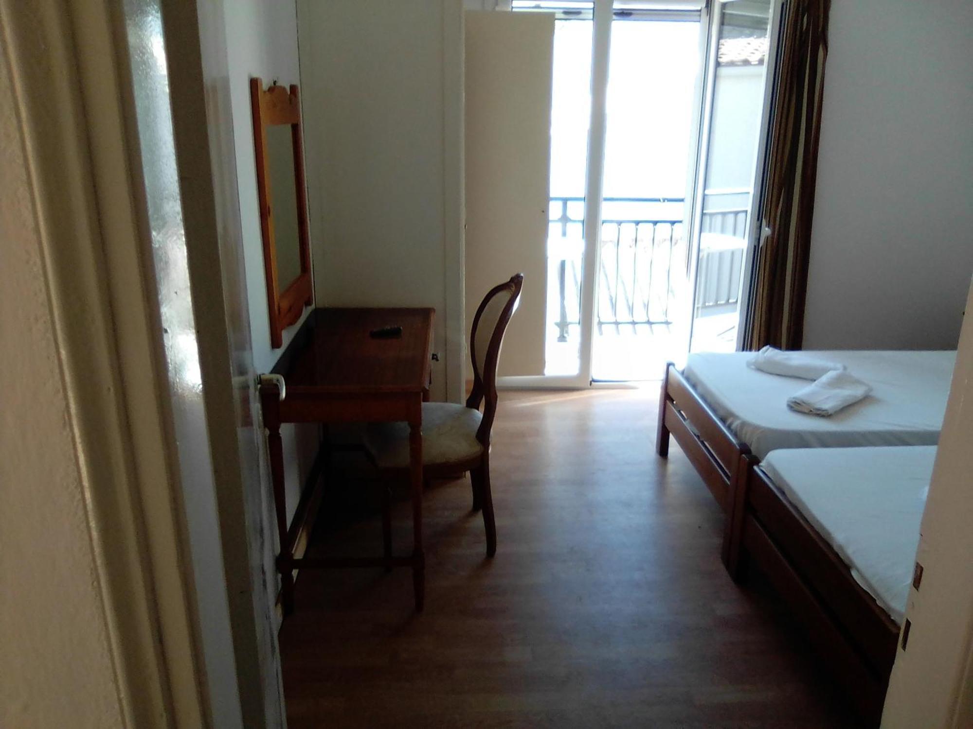 Georgia Beach Apartments Mesongi Luaran gambar